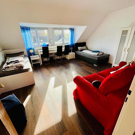 Nasa Wohnung Uerdingen Krefeld Buitenkant foto