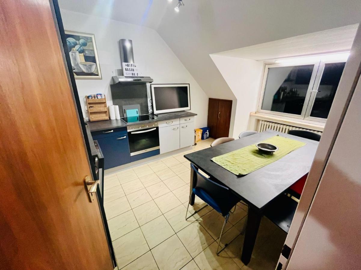 Nasa Wohnung Uerdingen Krefeld Buitenkant foto