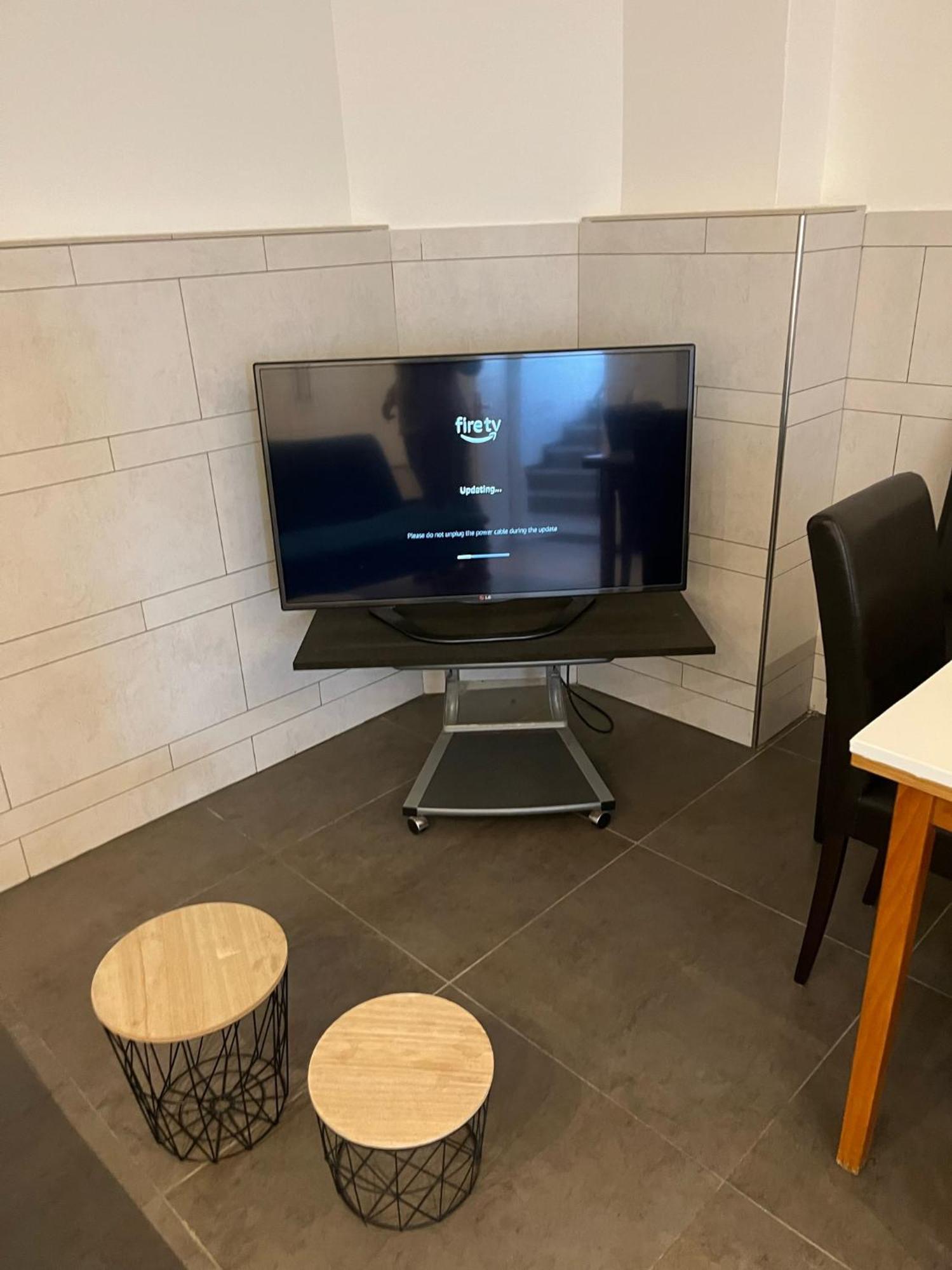 Nasa Wohnung Uerdingen Krefeld Buitenkant foto